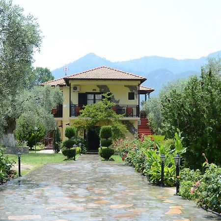 Hotel Maria Chrysi Ammoudia Bagian luar foto