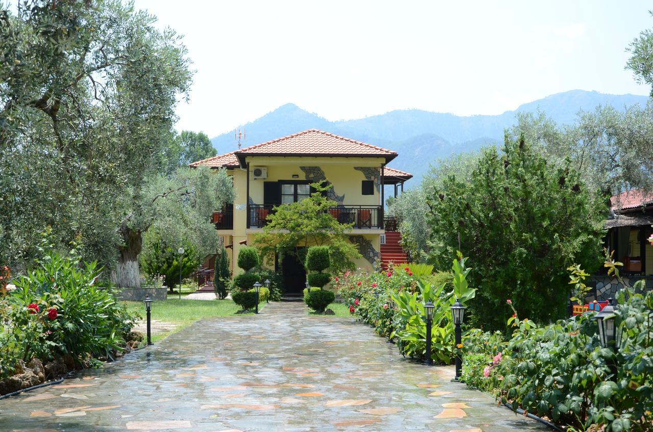 Hotel Maria Chrysi Ammoudia Bagian luar foto