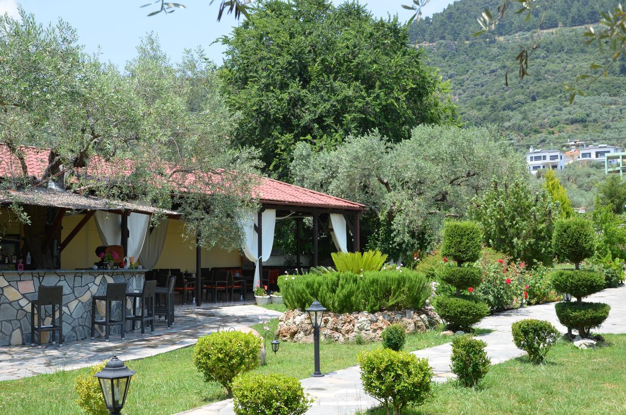 Hotel Maria Chrysi Ammoudia Bagian luar foto